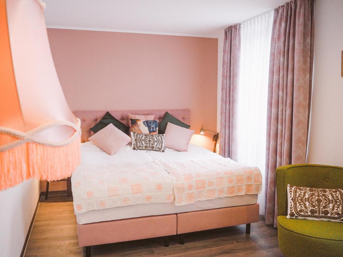 Tante Alma'S Muelheimer Hotel Mülheim an der Ruhr Kültér fotó